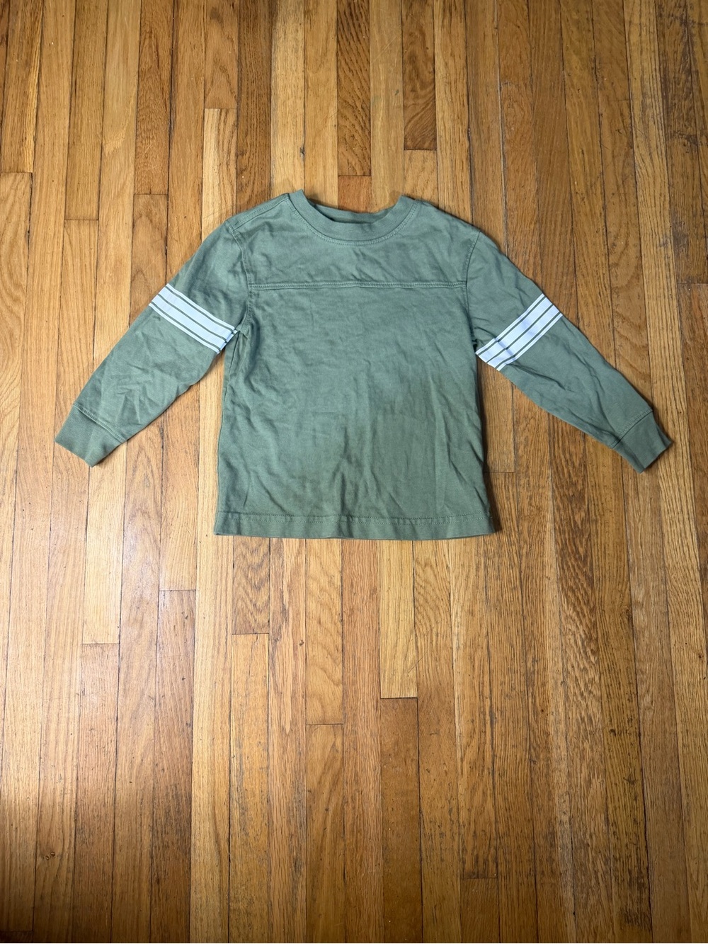 Old Navy 3T Ringer top
